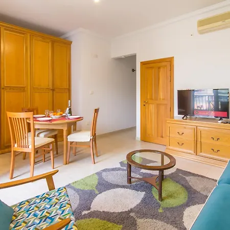 Lovely By The Sea - Happy Apartment *