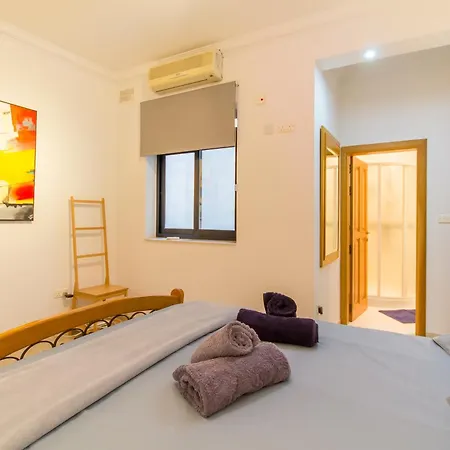 A Lovely By The Sea - Happy Sliema